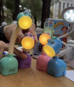 Настольная лампа мини Динозаврик гофра