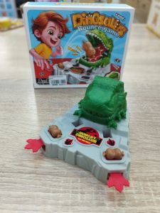 Игра-сюрприз Накорми динозавра Dinosaurs Bounce game